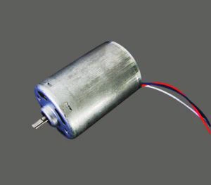 Drsni avtomobilski motor