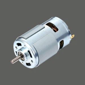 Nizkonapetostni motor vrtnega orodja